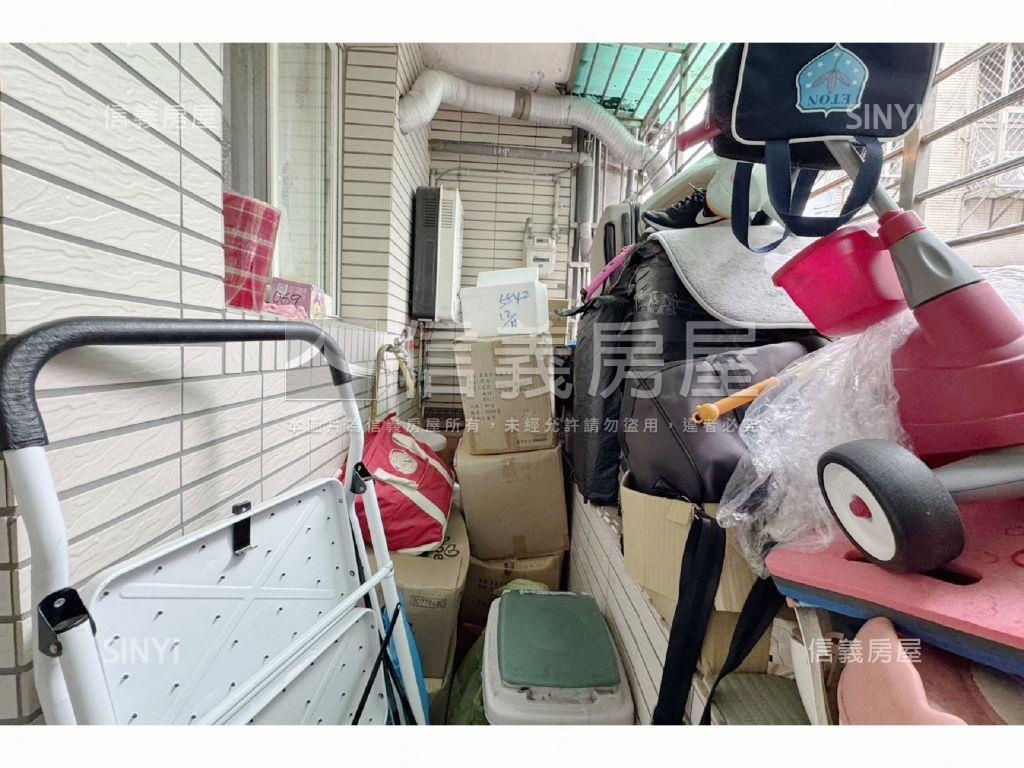稀少公寓三樓屋況佳房屋室內格局與周邊環境