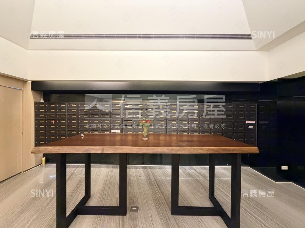 府中讚套房房屋室內格局與周邊環境