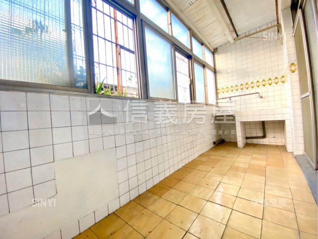 圓山稀有３樓好屋房屋室內格局與周邊環境