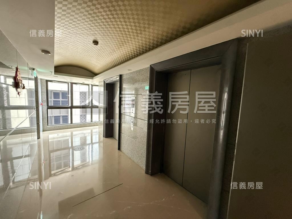 京城圓頂高樓景觀平車房屋室內格局與周邊環境