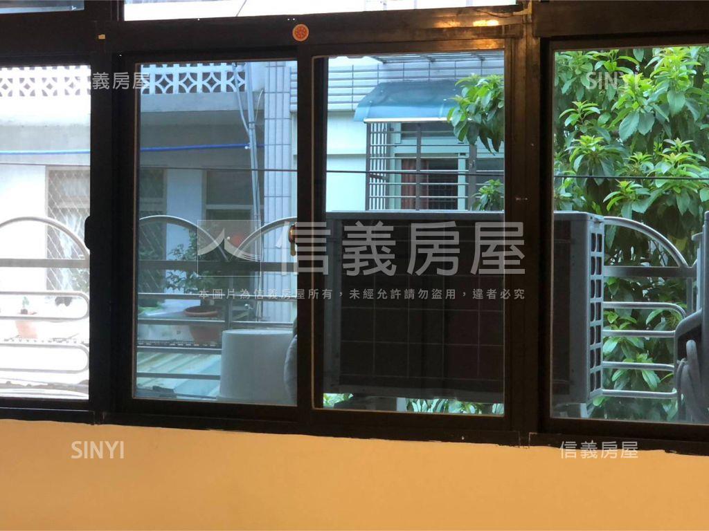 信義路優質透天房屋室內格局與周邊環境