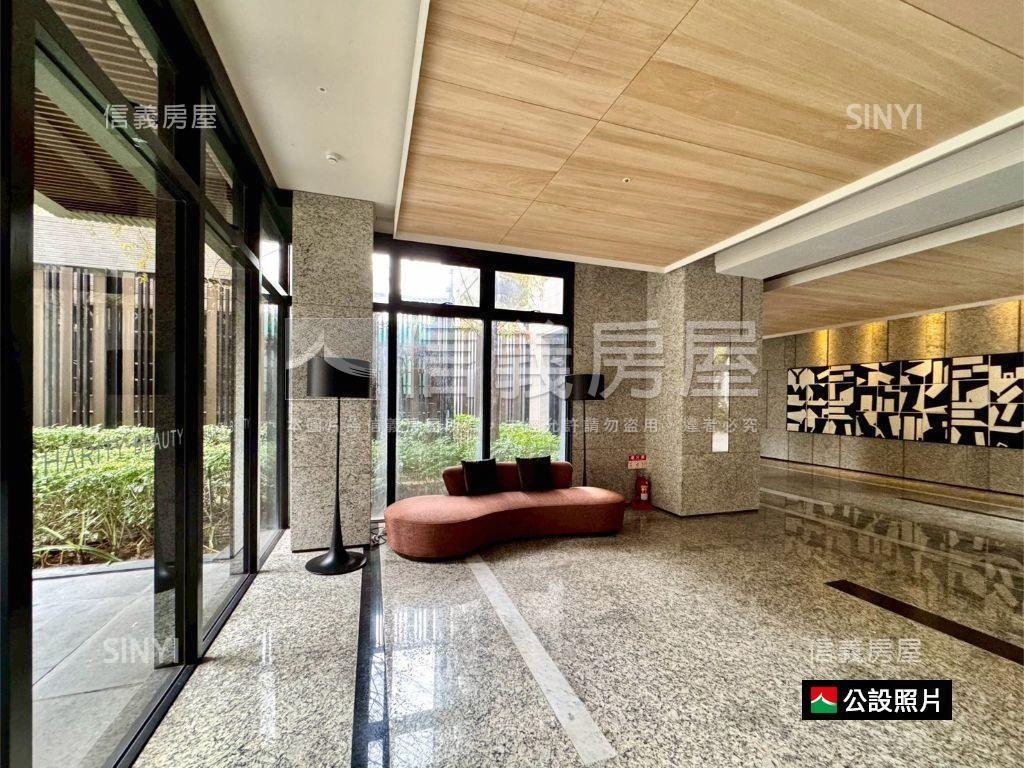 近漢神洲際大三房雙平車房屋室內格局與周邊環境