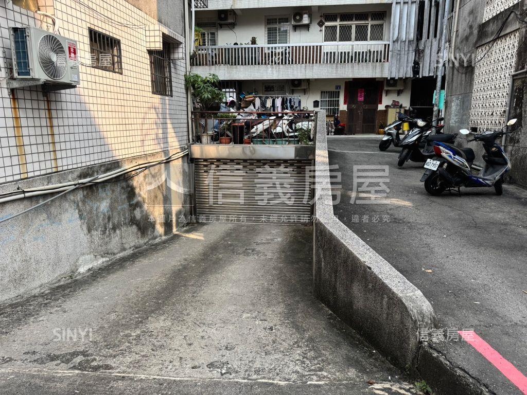 近文山特區便宜公寓一樓房屋室內格局與周邊環境