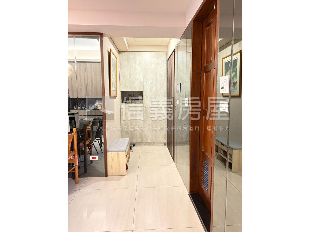 九揚華峰美裝潢兩房房屋室內格局與周邊環境