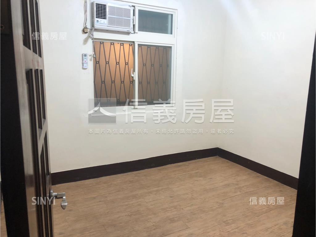 景新免爬高２樓房屋室內格局與周邊環境