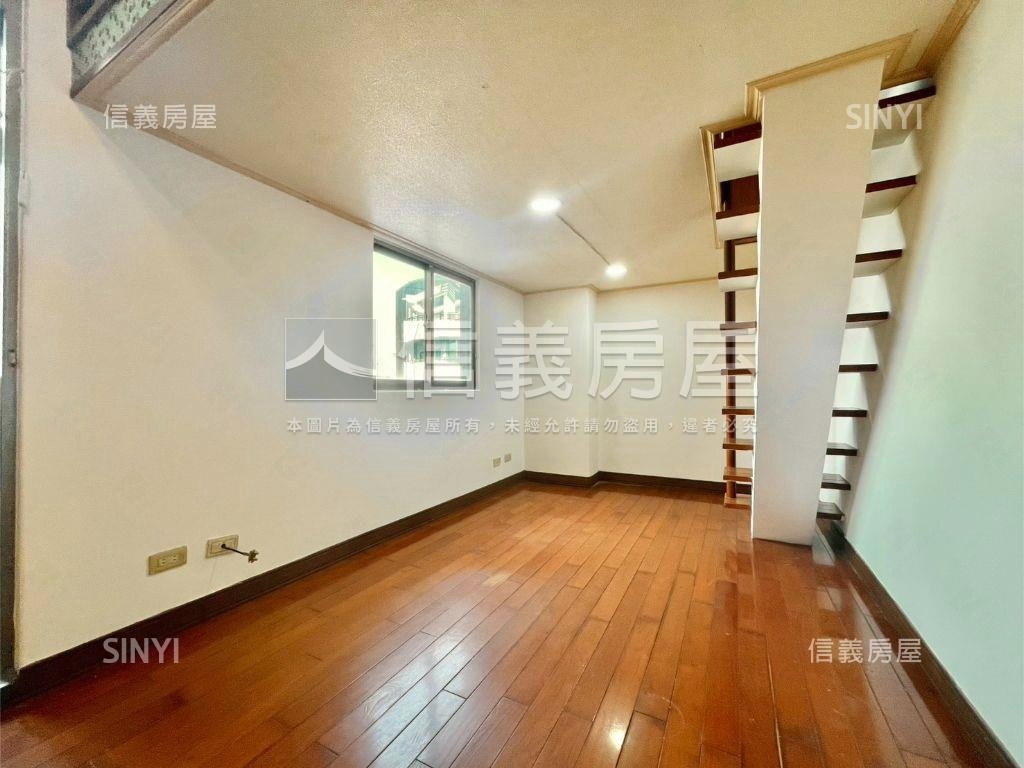 桂冠歐洲陽台套房房屋室內格局與周邊環境