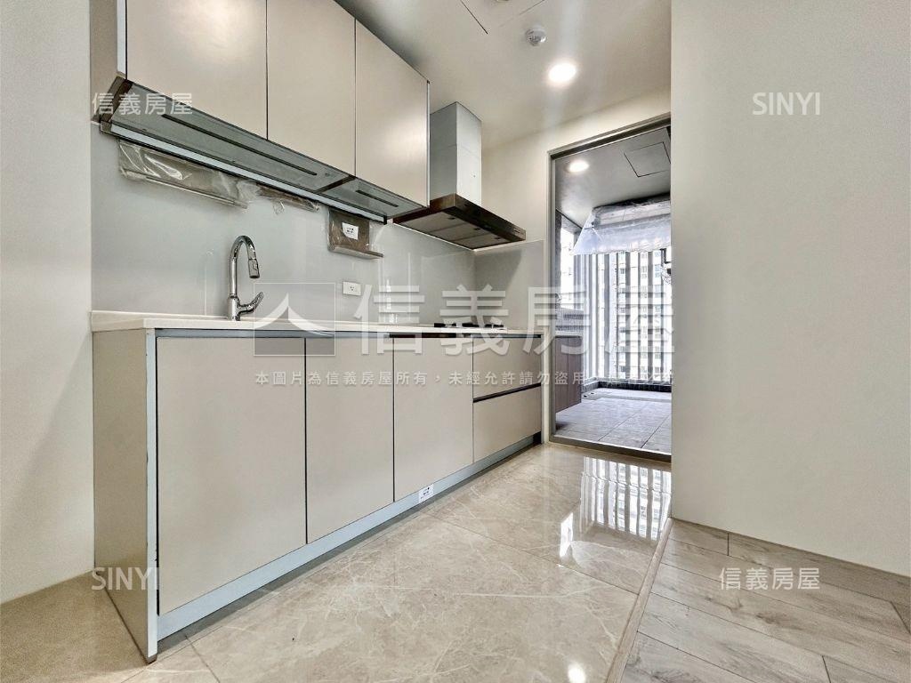 專任－南悅豐映朝南邊間戶房屋室內格局與周邊環境