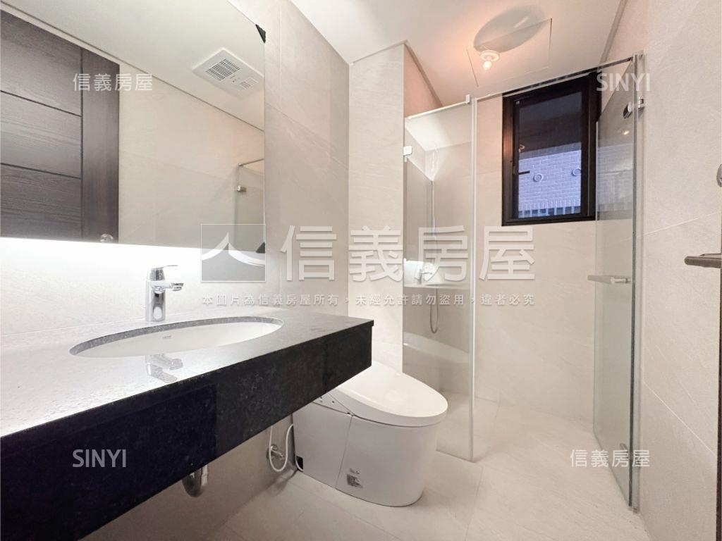 元城上階綠，三房大車位房屋室內格局與周邊環境