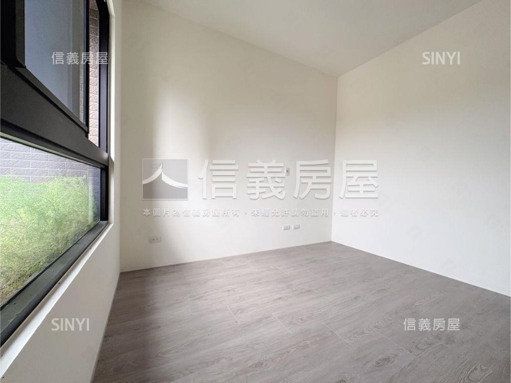 元城上階綠，三房大車位房屋室內格局與周邊環境