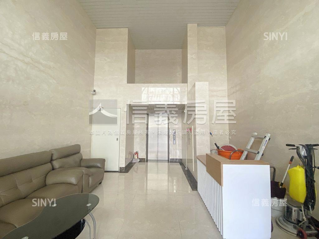 近未來捷運・景觀三房房屋室內格局與周邊環境
