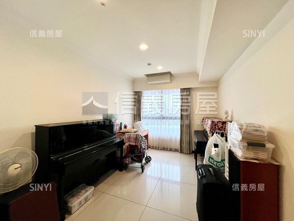 國泰上品硯．四房雙車位房屋室內格局與周邊環境