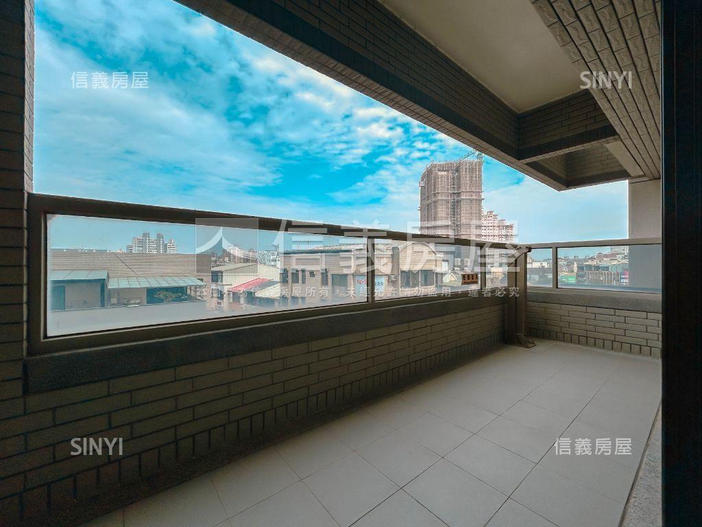 國泰上品硯．四房雙車位房屋室內格局與周邊環境
