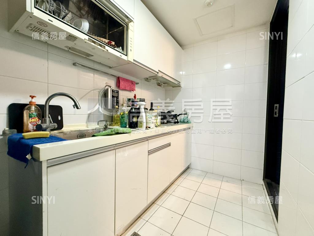 成大｜綠意景觀三房平車房屋室內格局與周邊環境