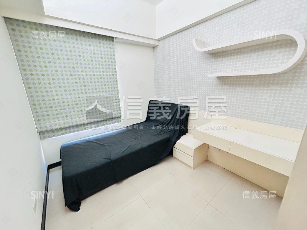 藝文兩房・雙面採光棟距宅房屋室內格局與周邊環境