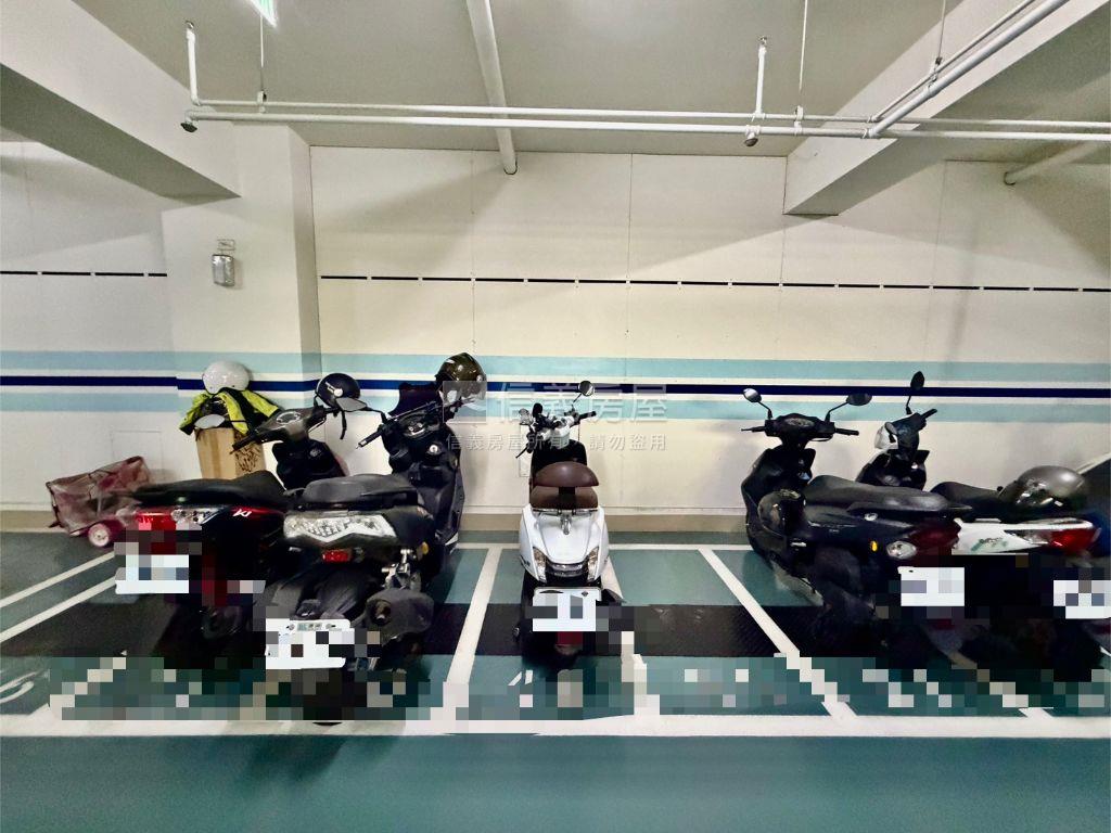 日之曜高樓美裝潢兩房房屋室內格局與周邊環境