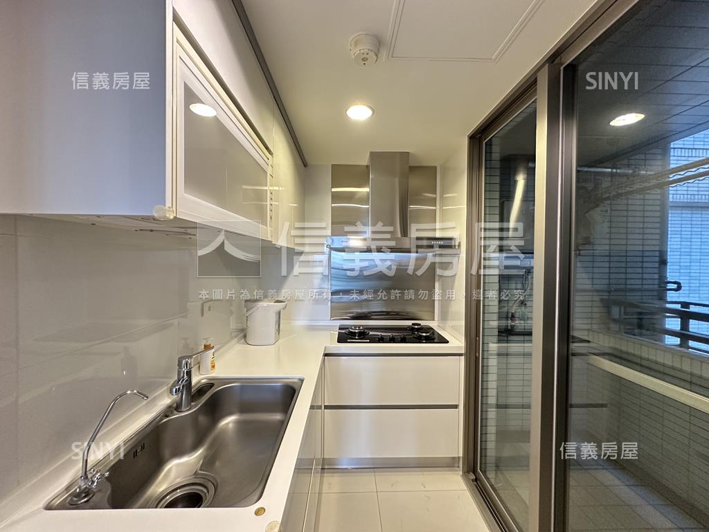 專˙稀有遠揚加州兩房房屋室內格局與周邊環境