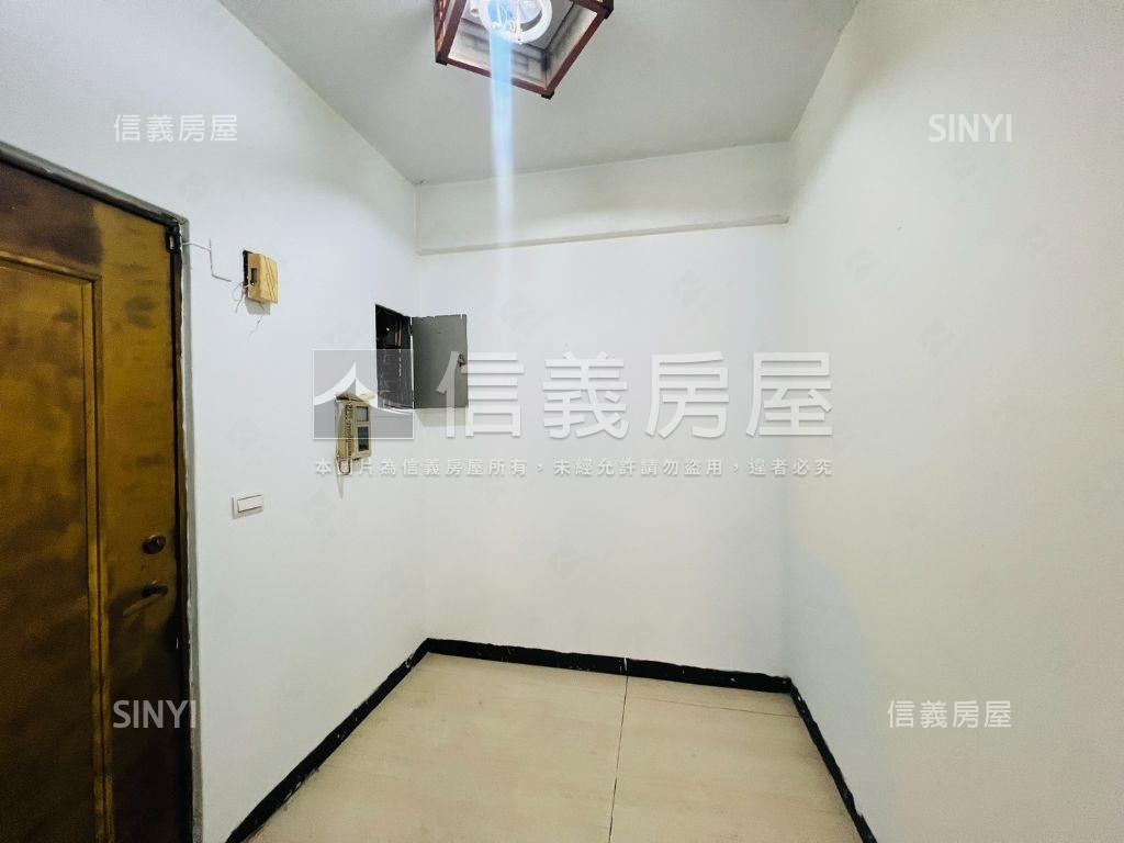 ✿哇！景美捷運電梯三房✿房屋室內格局與周邊環境