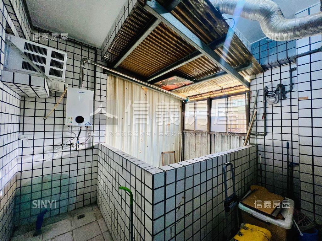 ✿哇！景美捷運電梯三房✿房屋室內格局與周邊環境