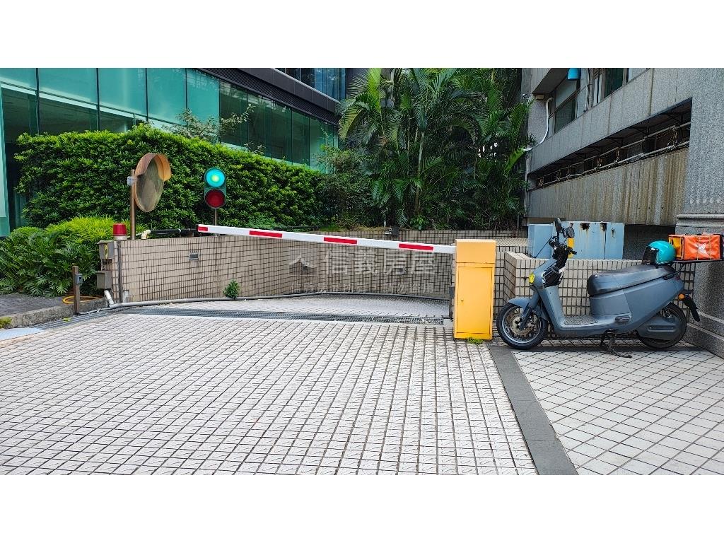 瑞光港墘路辦公房屋室內格局與周邊環境
