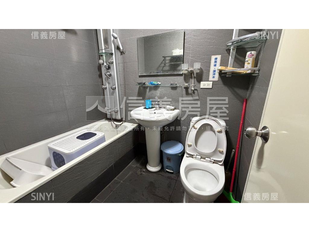 區公所文武百業店辦房屋室內格局與周邊環境