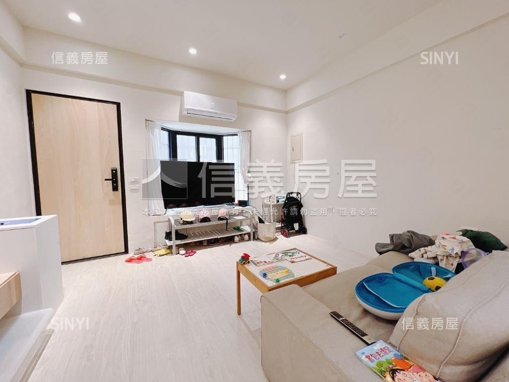 逢甲近西屯國小別墅房屋室內格局與周邊環境