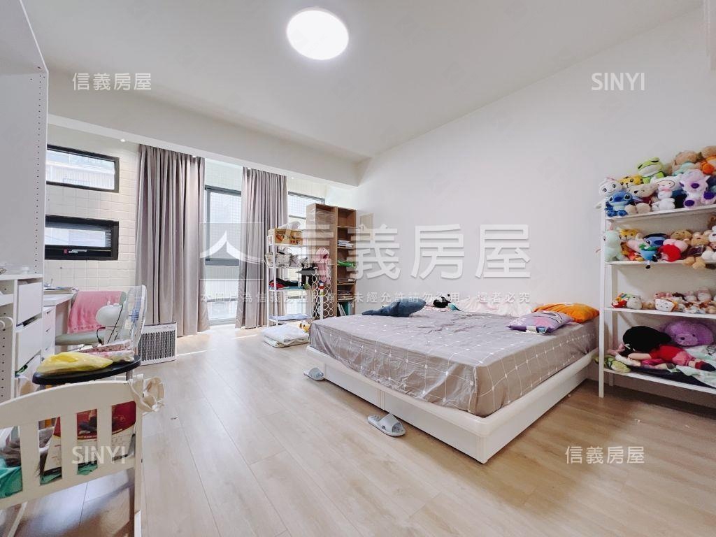 逢甲近西屯國小別墅房屋室內格局與周邊環境