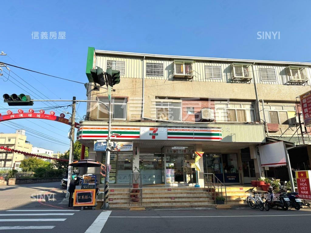 稀有太平臨路透天房屋室內格局與周邊環境