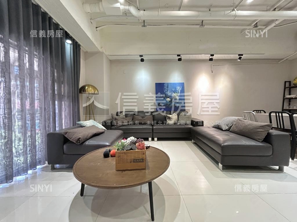 新莊車站前黃金店面房屋室內格局與周邊環境