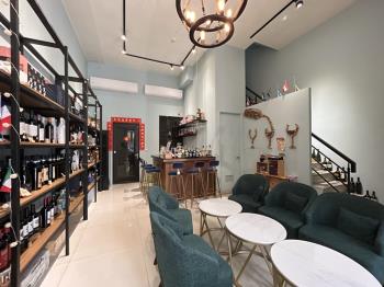 新莊車站前黃金店面