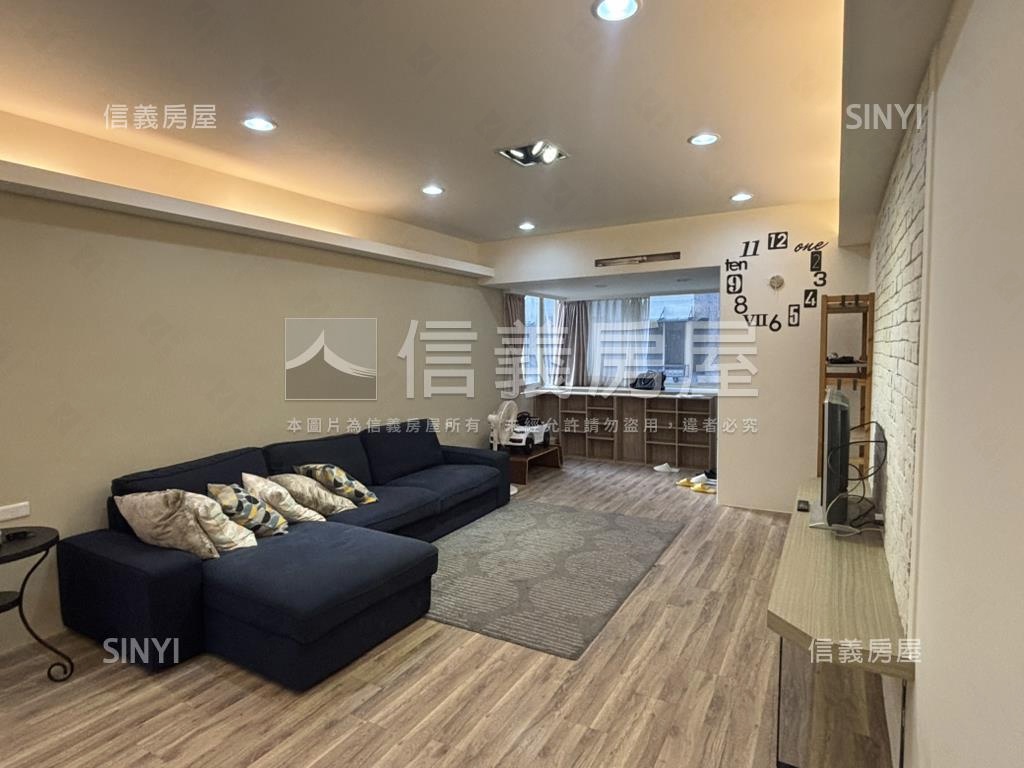 好美龍門邊間大三房房屋室內格局與周邊環境