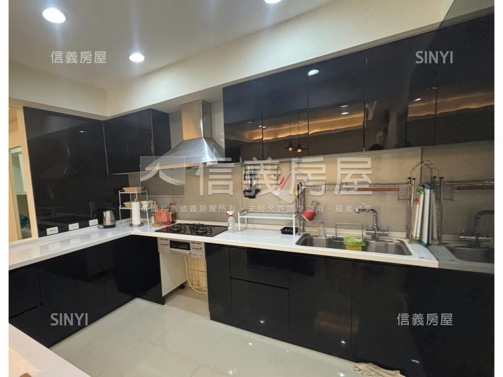 好美龍門邊間大三房房屋室內格局與周邊環境