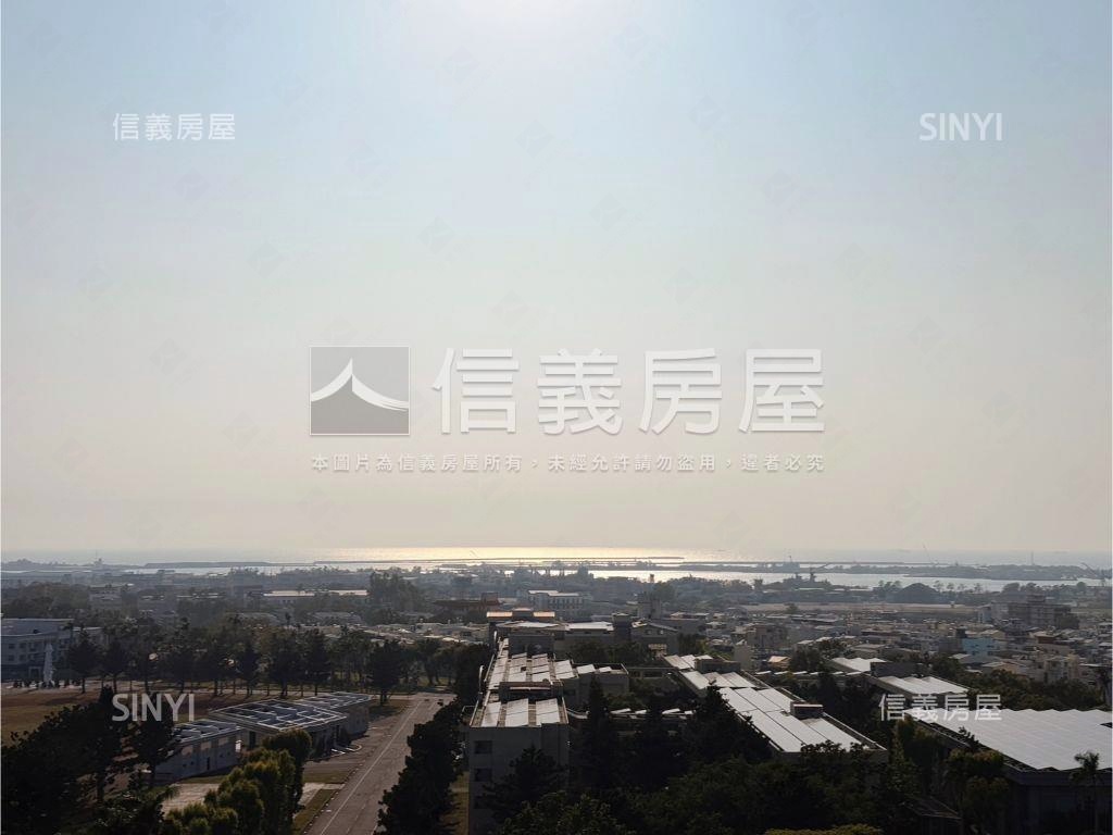 蔚藍海岸附大露台四房平車房屋室內格局與周邊環境