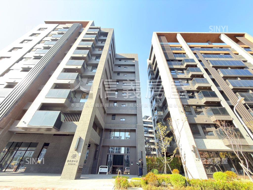 長耀四季三房車位房屋室內格局與周邊環境