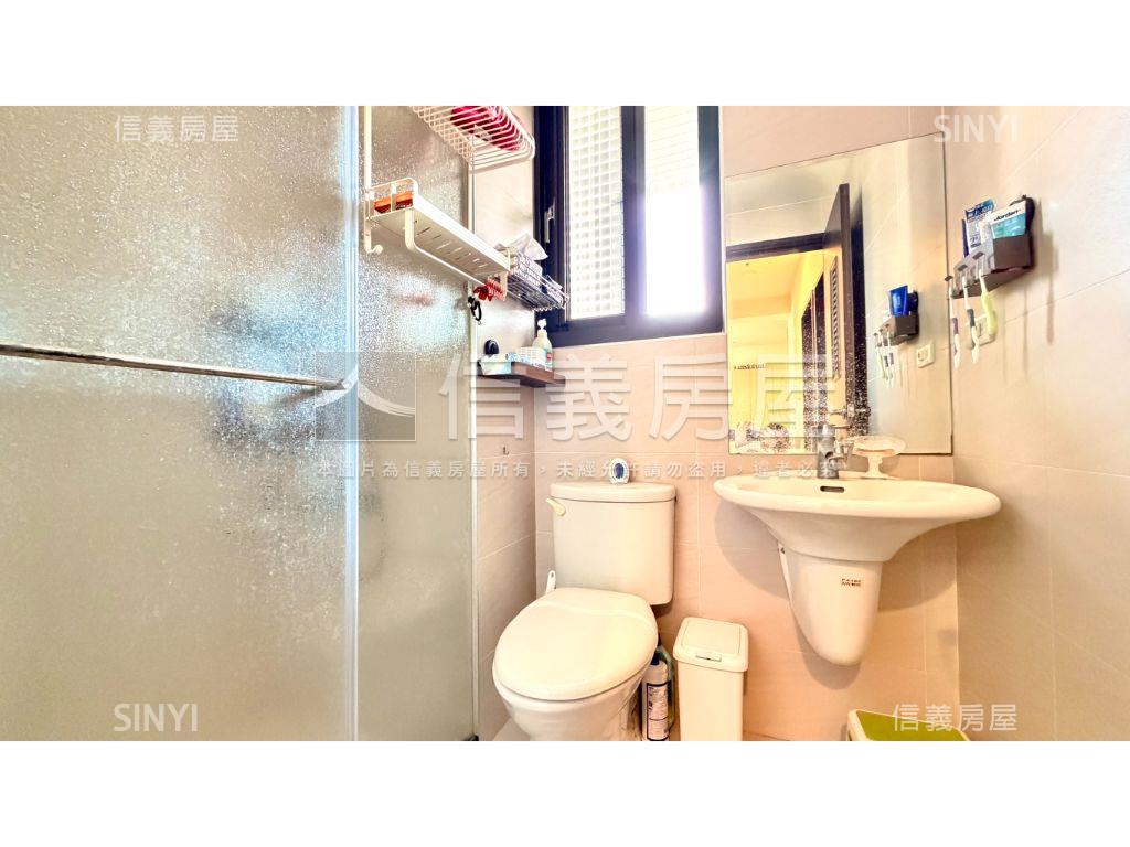 堅山景觀三房平車房屋室內格局與周邊環境