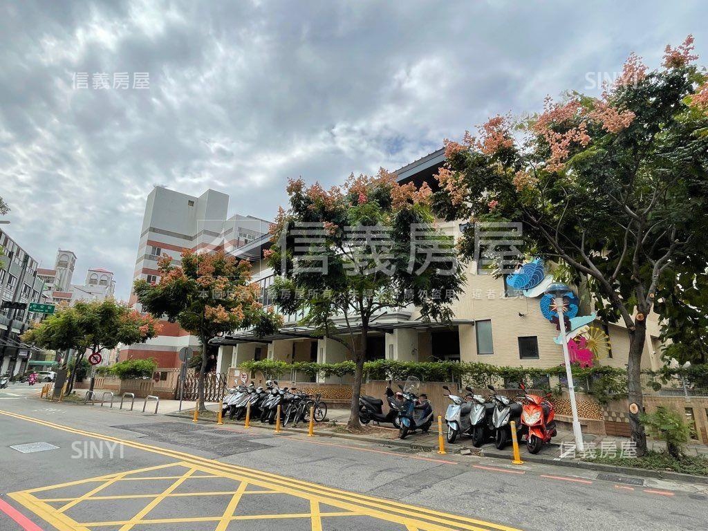 元城文學苑大面寬黃金店面房屋室內格局與周邊環境