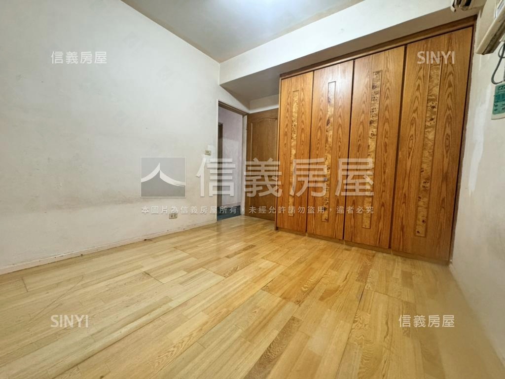 國華街二樓寓房屋室內格局與周邊環境