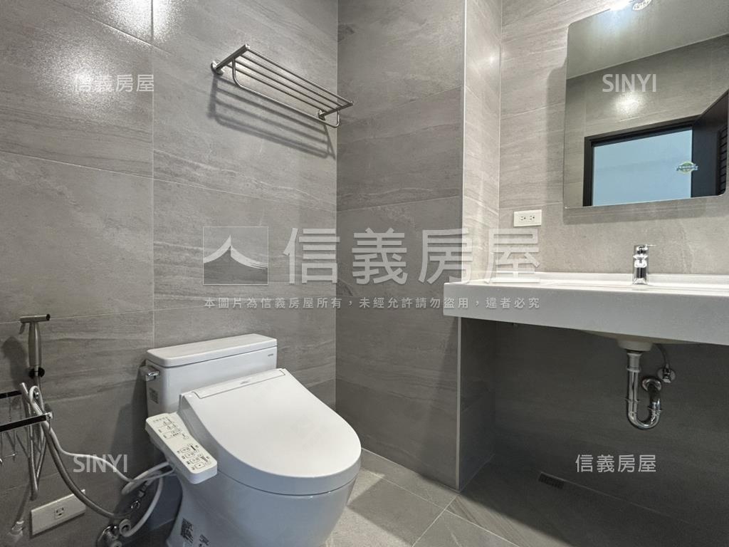 虎尾寮仰哲電梯透天房屋室內格局與周邊環境
