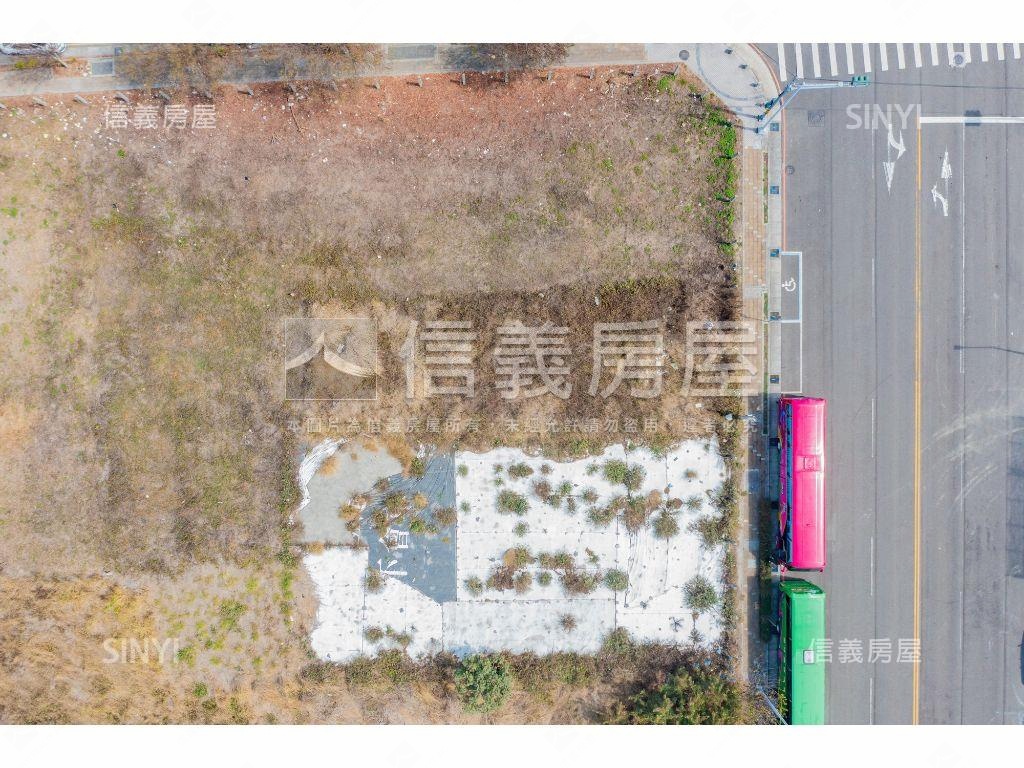 坐擁１１期１４期商圈土地房屋室內格局與周邊環境