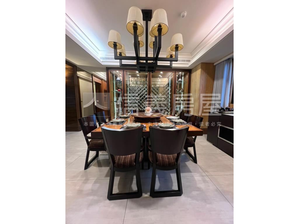 森ＴＯＷＥＲ裝潢溫馨豪邸房屋室內格局與周邊環境