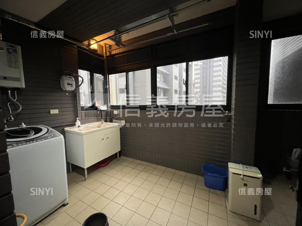 森ＴＯＷＥＲ裝潢溫馨豪邸房屋室內格局與周邊環境