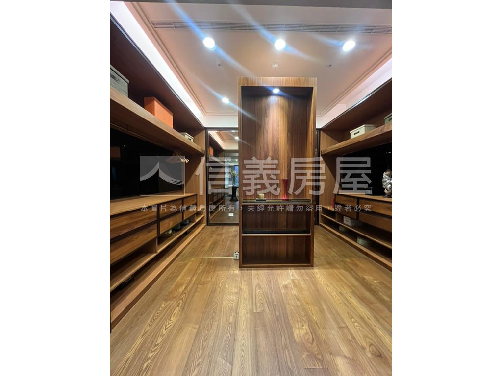 森ＴＯＷＥＲ裝潢溫馨豪邸房屋室內格局與周邊環境