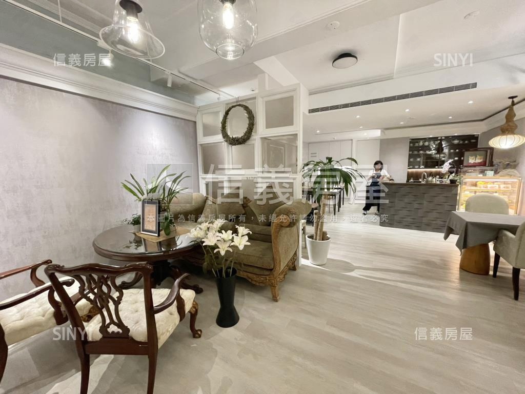 ㊣正面仁愛路四段燙金店面房屋室內格局與周邊環境