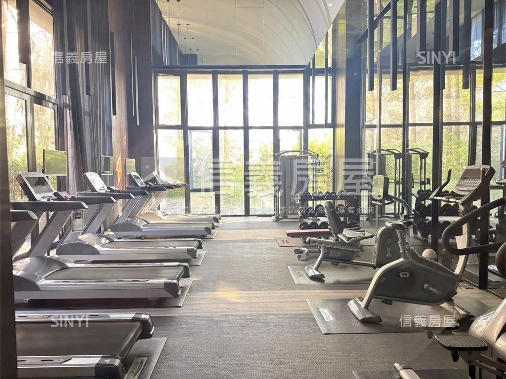 國聚花園御所三房平車房屋室內格局與周邊環境