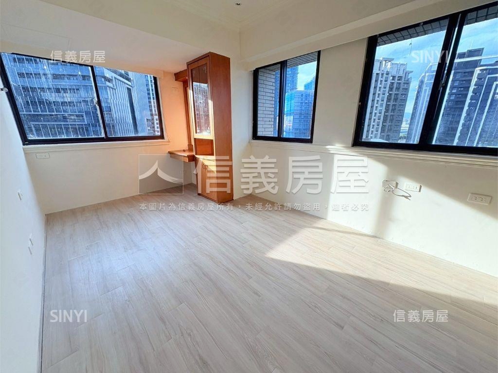 ★溫哥華需要全現金★房屋室內格局與周邊環境
