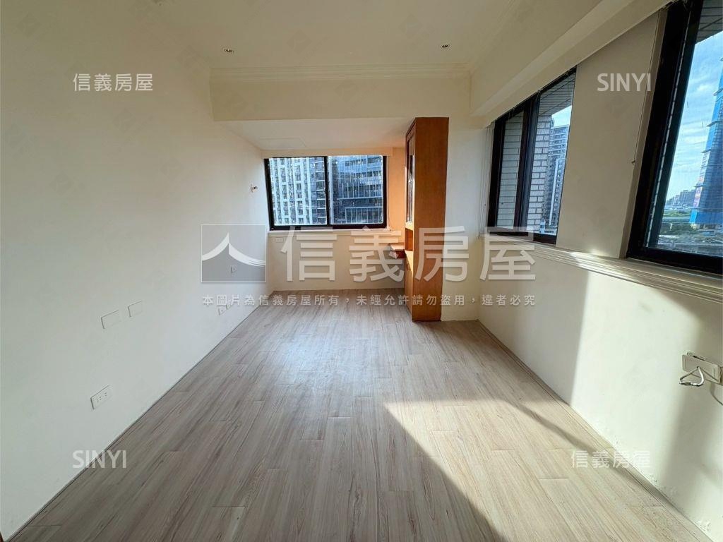 ★溫哥華需要全現金★房屋室內格局與周邊環境