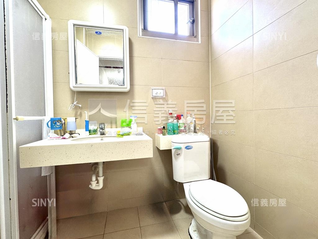 皇翔四房大車位房屋室內格局與周邊環境