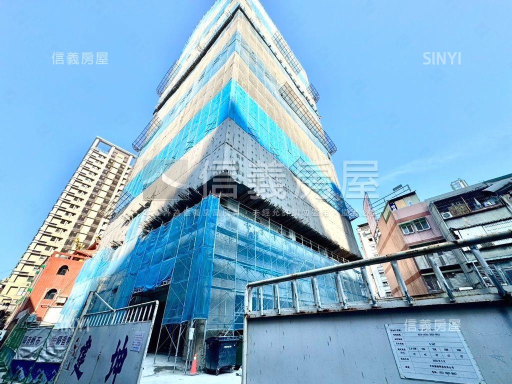 即將成屋正文化路鋼骨套房房屋室內格局與周邊環境