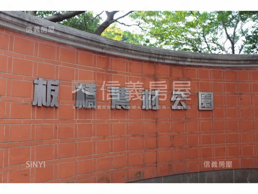 即將成屋正文化路鋼骨套房房屋室內格局與周邊環境