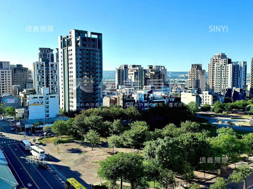 專簽品藏逢甲附車位房屋室內格局與周邊環境