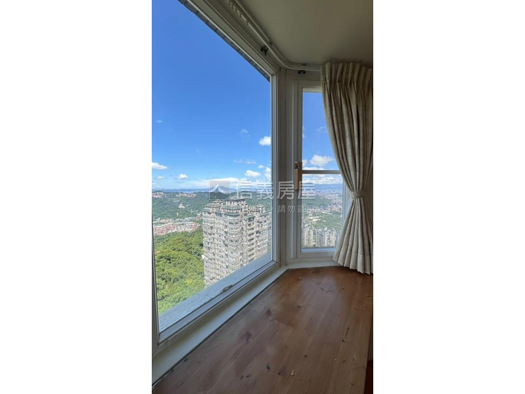 達觀Ｂ６高樓美景三房房屋室內格局與周邊環境
